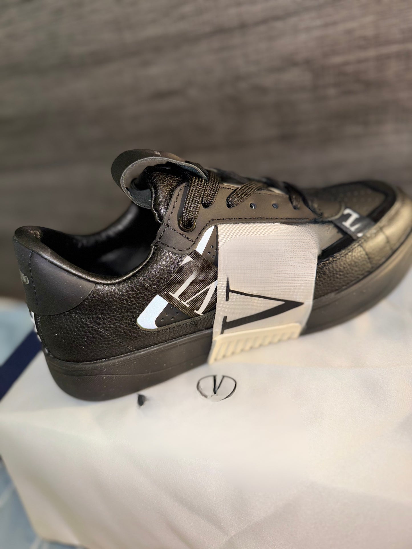 Nice sneaker